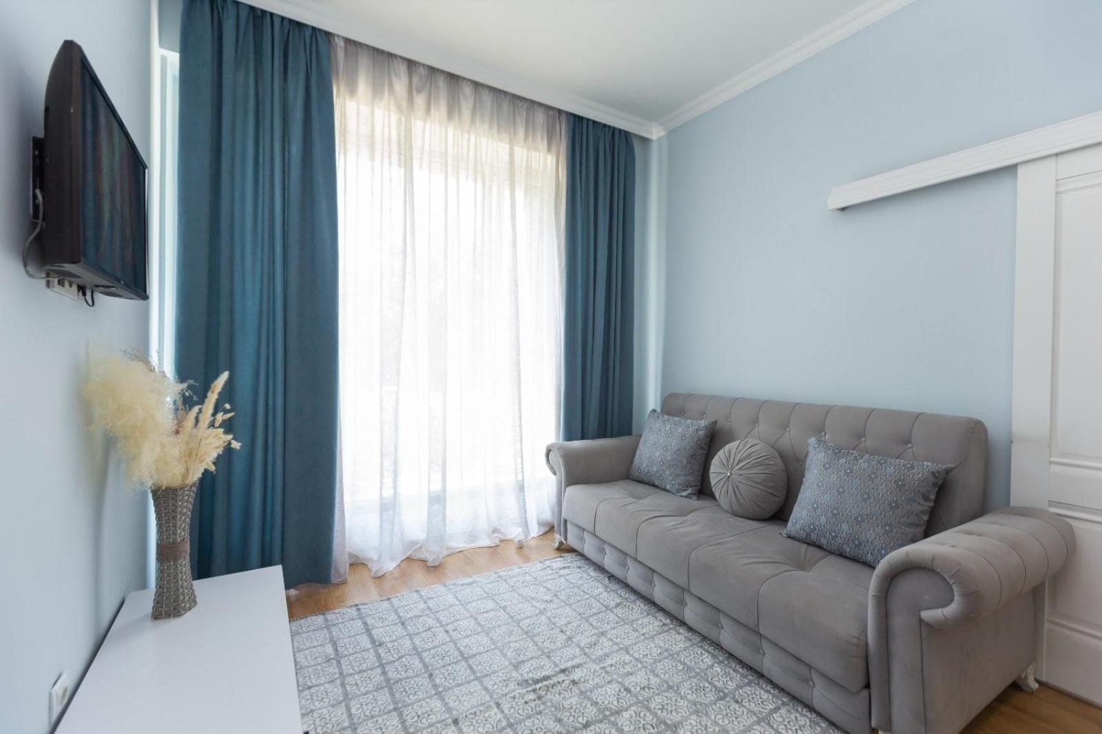 Apartment Legenda 1-room Apartment's 5